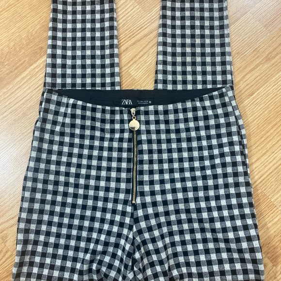 Zara Gingham Black & Tan Plaid Skinny Pants Front Zipper Size L Elastic Waist - Picture 4 of 11